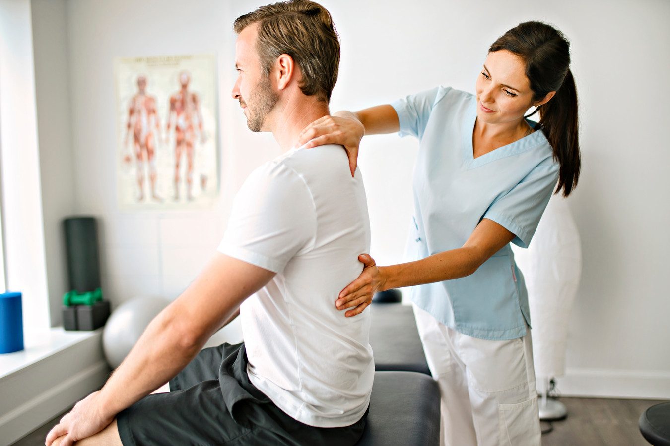 8-reasons-to-see-a-chiropractor
